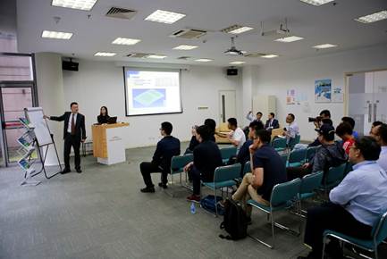 斯特的极致天窗工艺开元棋牌遇见伟巴(图19)